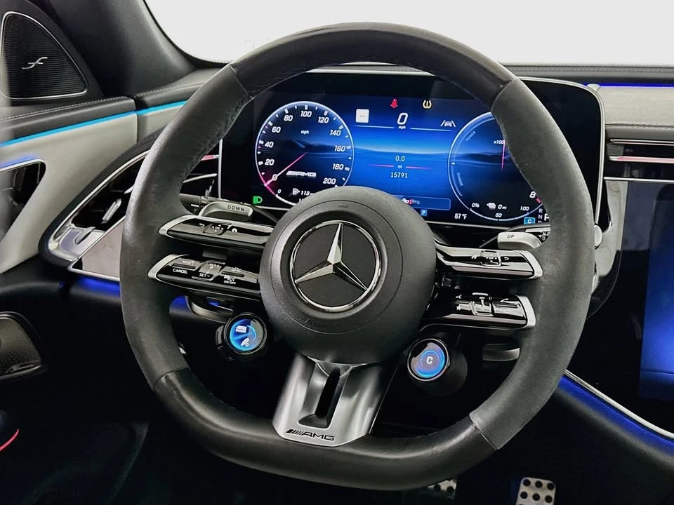 2025 Mercedes-Benz W214 E-Class - Image 9 of 10