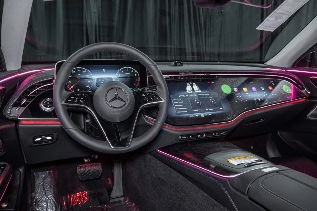 2025 Mercedes-Benz W214 E-Class - Image 20 of 21