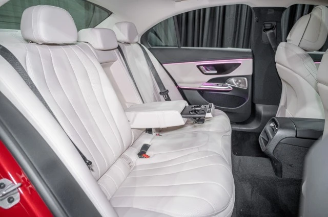 2025 Mercedes-Benz W214 E-Class - Image 12 of 12