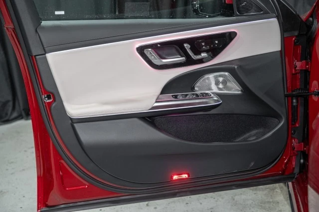2025 Mercedes-Benz W214 E-Class - Image 9 of 12