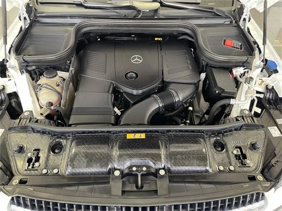2025 Mercedes-Benz W214 E-Class - Image 18 of 31