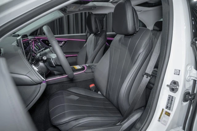 2025 Mercedes-Benz W214 E-Class - Image 10 of 12