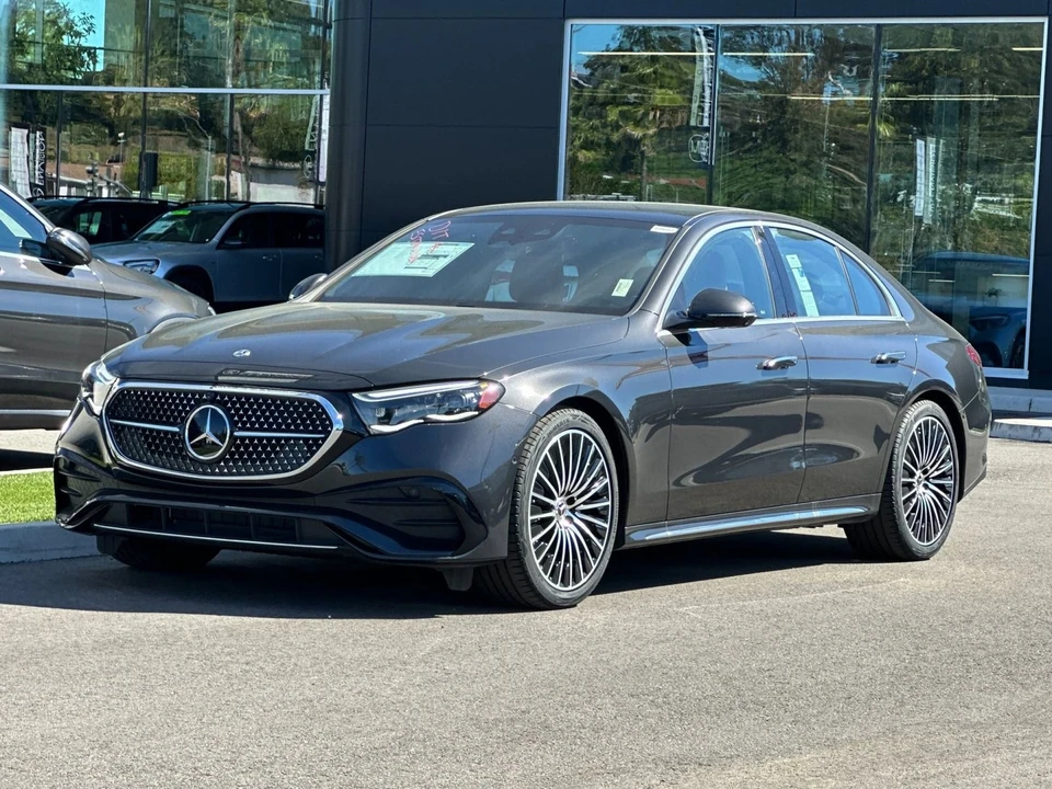 2025 Mercedes-Benz W214 E-Class - Image 7 of 12