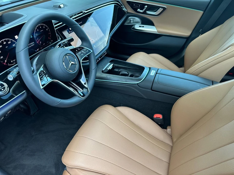2025 Mercedes-Benz W214 E-Class - Image 10 of 12