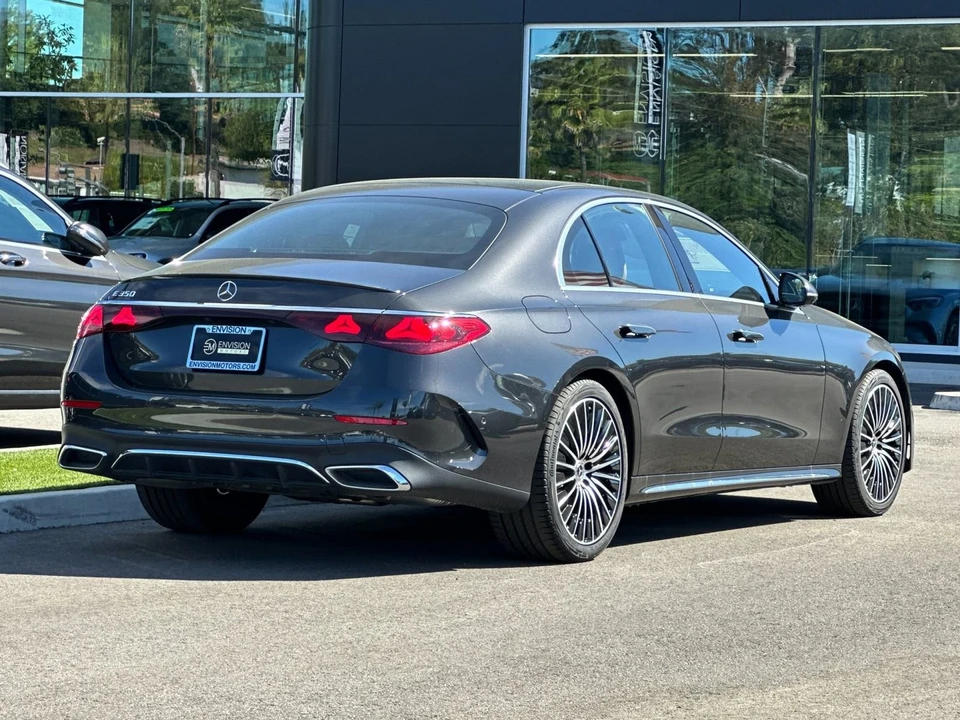 2025 Mercedes-Benz W214 E-Class - Image 3 of 12
