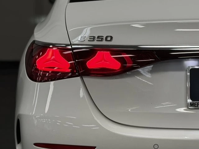 2025 Mercedes-Benz W214 E-Class - Image 13 of 21