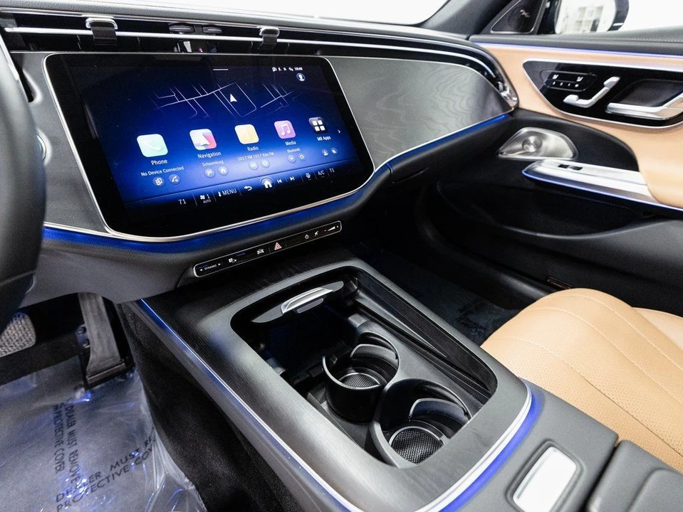 2025 Mercedes-Benz W214 E-Class - Image 15 of 21