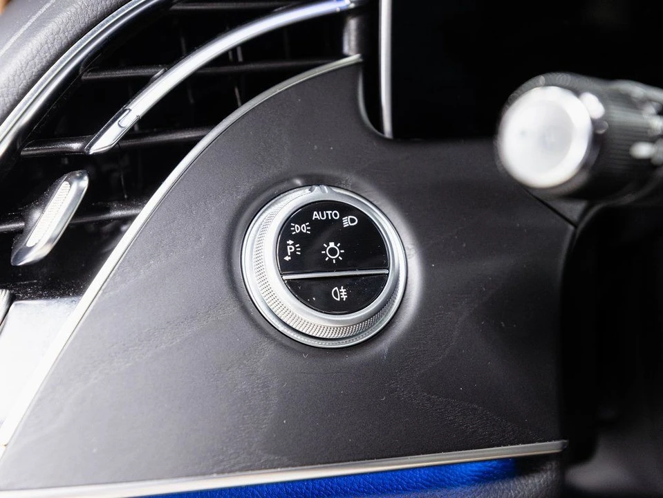2025 Mercedes-Benz W214 E-Class - Image 10 of 12