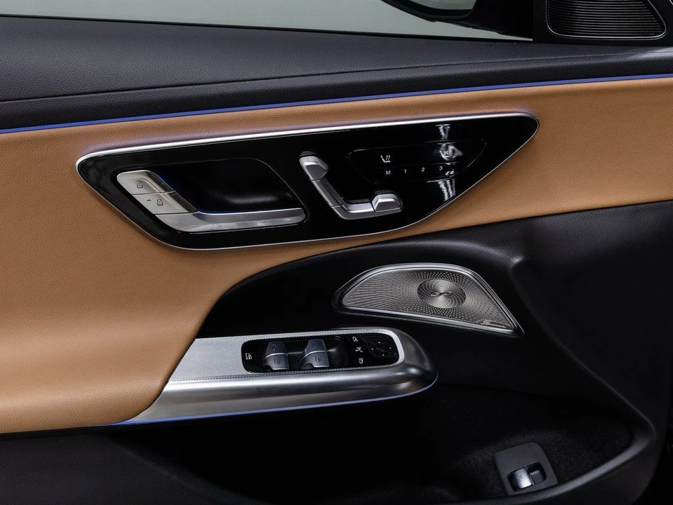 2025 Mercedes-Benz W214 E-Class - Image 6 of 12
