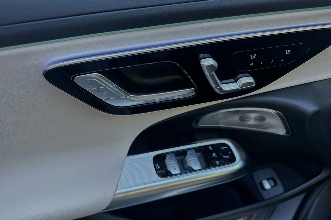 2025 Mercedes-Benz W214 E-Class - Image 12 of 12