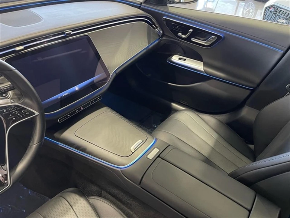 2025 Mercedes-Benz W214 E-Class - Image 28 of 31