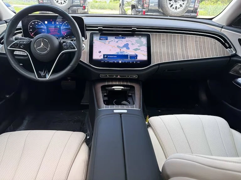 2025 Mercedes-Benz W214 E-Class - Image 11 of 15