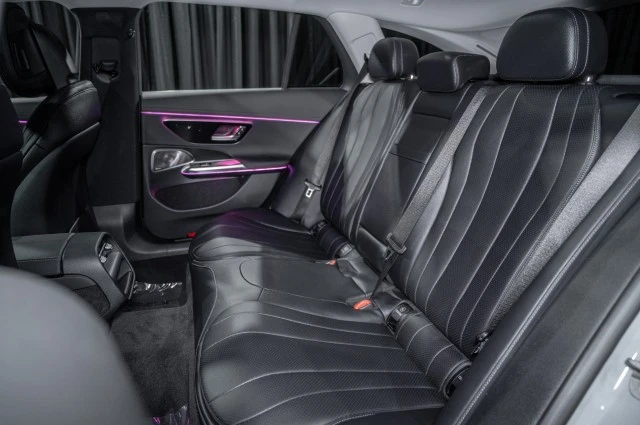 2025 Mercedes-Benz W214 E-Class - Image 13 of 21
