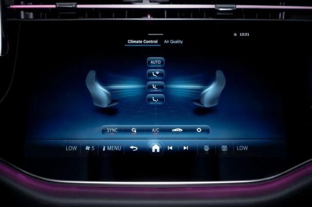 2025 Mercedes-Benz W214 E-Class - Image 18 of 21