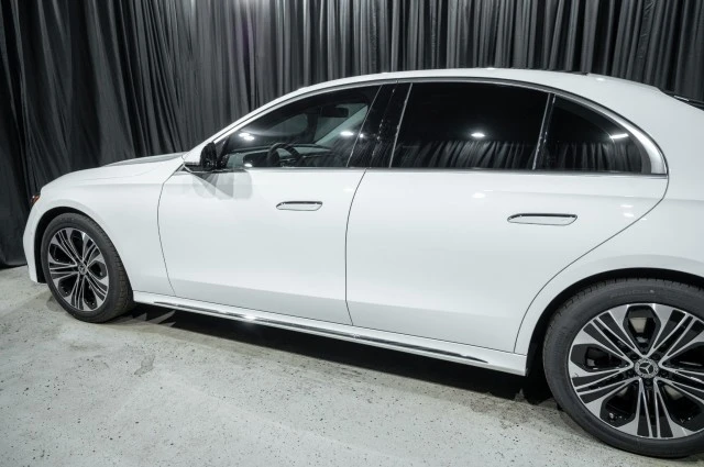 2025 Mercedes-Benz W214 E-Class - Image 5 of 12