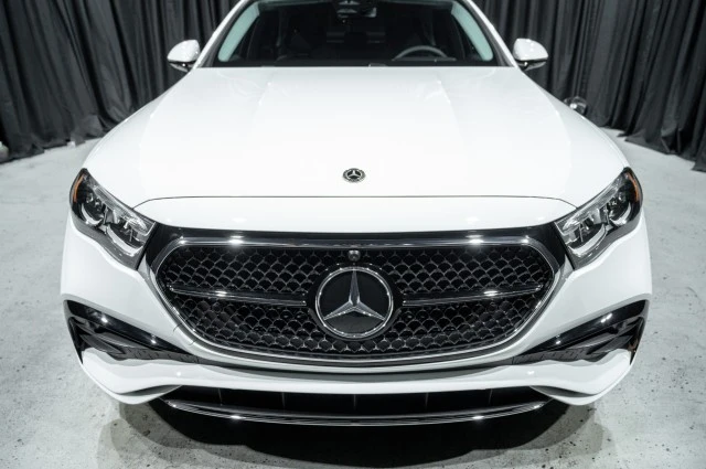 2025 Mercedes-Benz W214 E-Class - Image 2 of 12