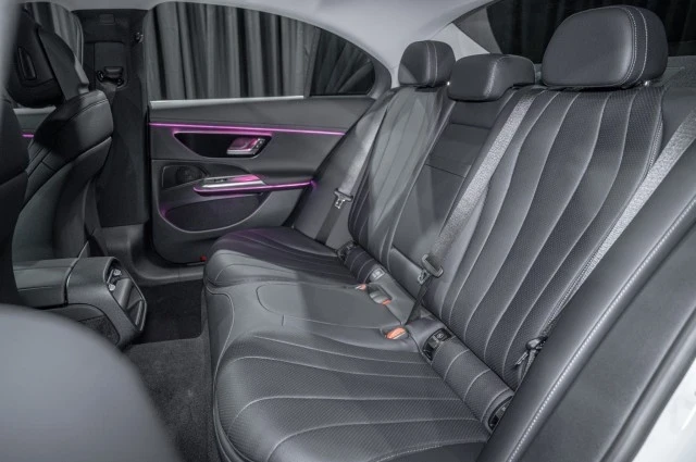 2025 Mercedes-Benz W214 E-Class - Image 12 of 12