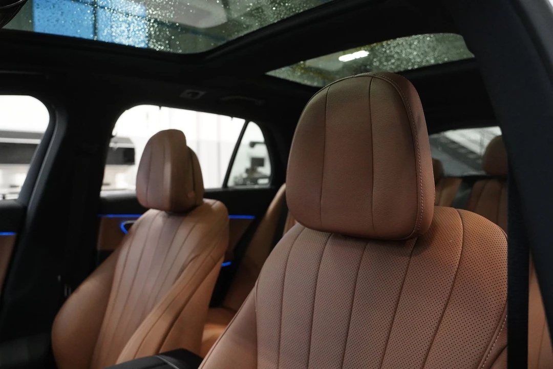 2025 Mercedes-Benz W214 E-Class - Image 12 of 12