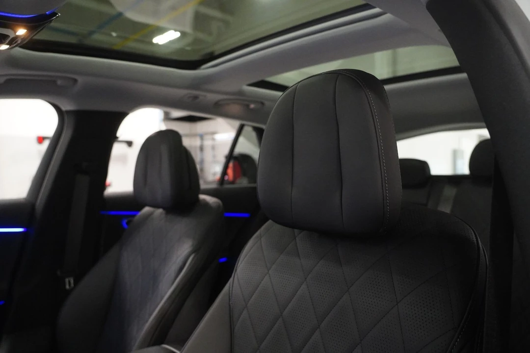 2025 Mercedes-Benz W214 E-Class - Image 12 of 12