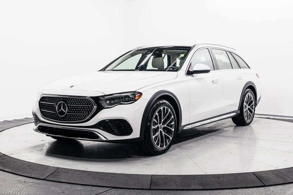 2025 Mercedes-Benz W214 E-Class - Image 3 of 12