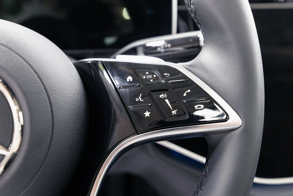 2025 Mercedes-Benz W214 E-Class - Image 13 of 21