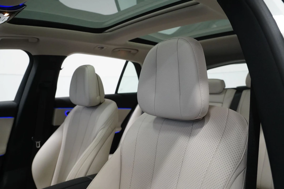 2025 Mercedes-Benz W214 E-Class - Image 13 of 21