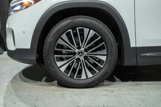 2025 Mercedes-Benz EQB - Image 7 of 12