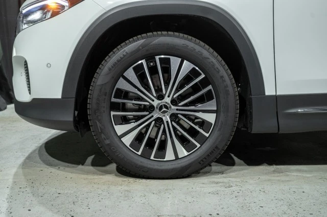 2025 Mercedes-Benz EQB - Image 7 of 12