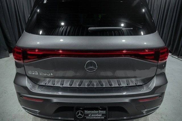 2025 Mercedes-Benz EQB - Image 6 of 12
