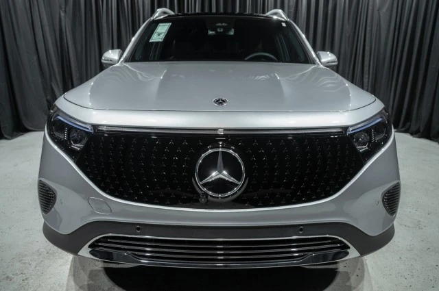 2025 Mercedes-Benz EQB - Image 2 of 12