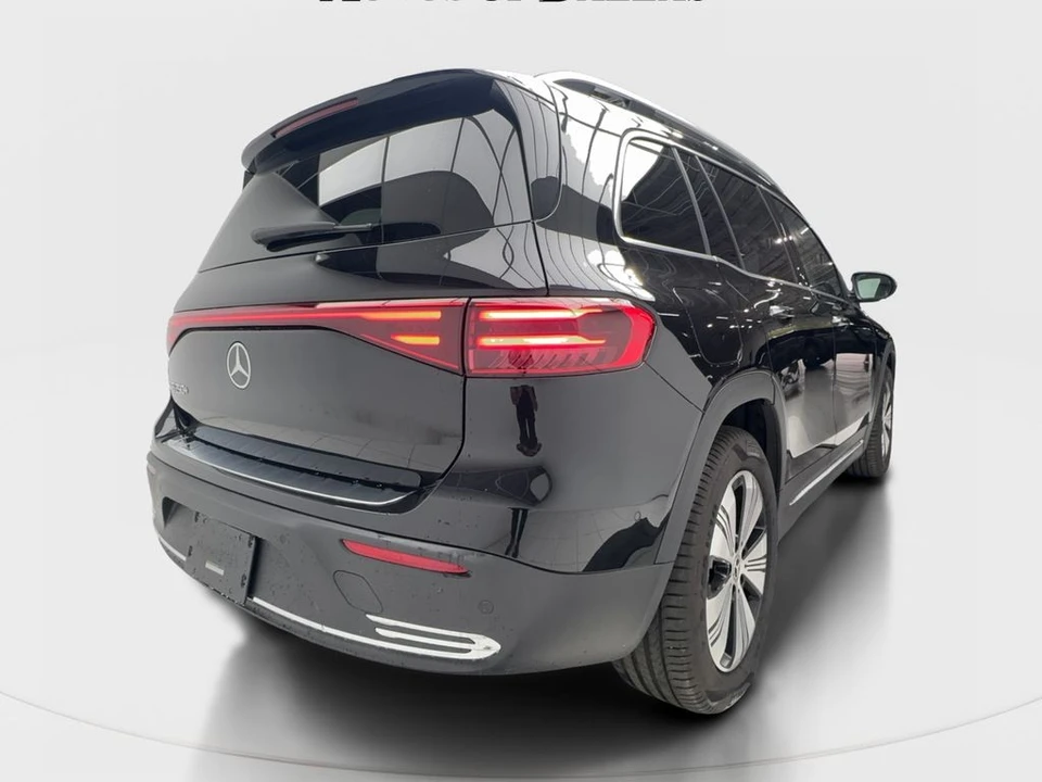 2025 Mercedes-Benz EQB - Image 9 of 21