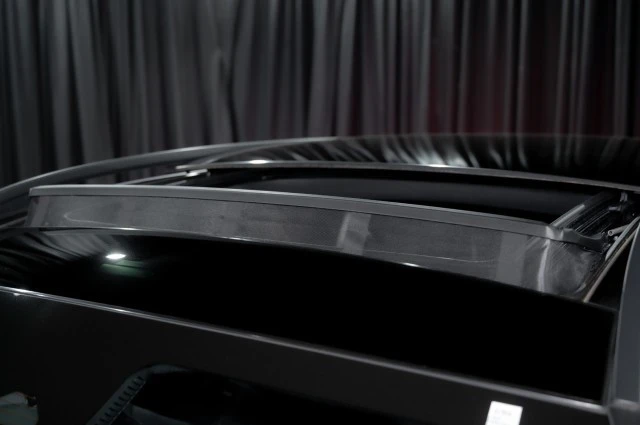 2025 Mercedes-Benz EQB - Image 9 of 12