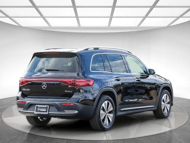 2025 Mercedes-Benz EQB - Image 4 of 12