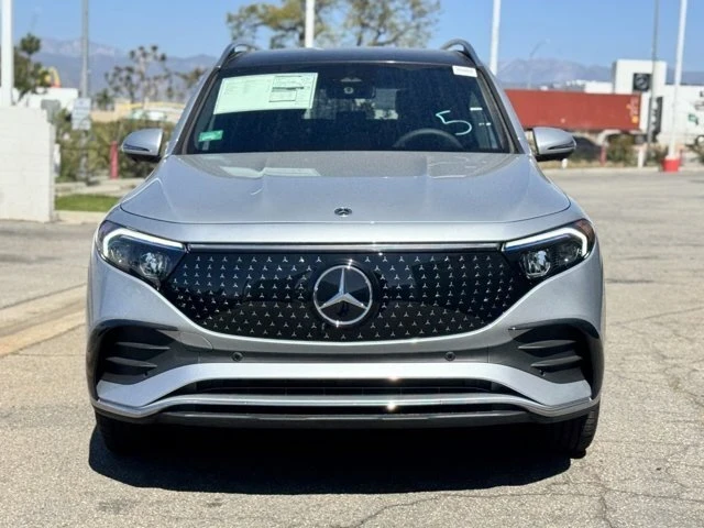 2025 Mercedes-Benz EQB - Image 6 of 12