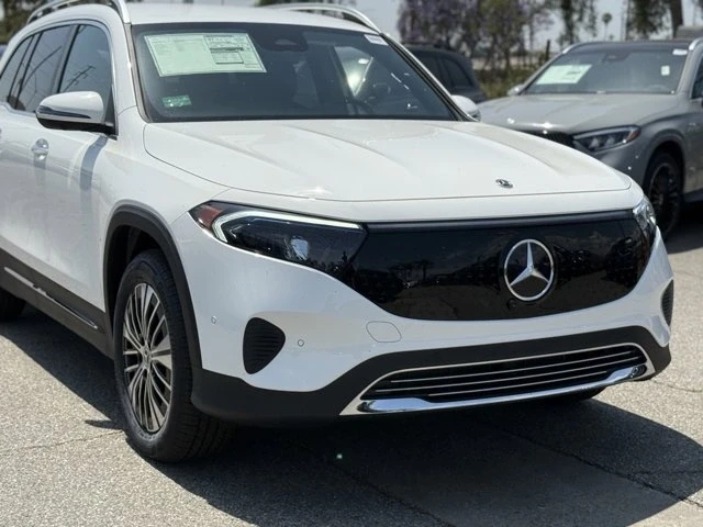 2025 Mercedes-Benz EQB - Image 3 of 12