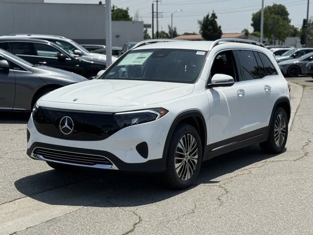 2025 Mercedes-Benz EQB - Image 7 of 12