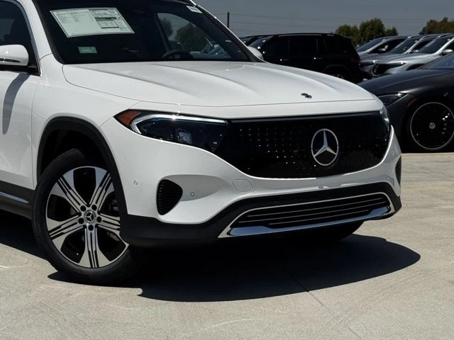 2025 Mercedes-Benz EQB - Image 3 of 12