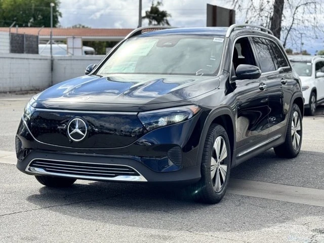2025 Mercedes-Benz EQB - Image 7 of 12