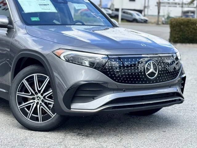 2025 Mercedes-Benz EQB - Image 3 of 12