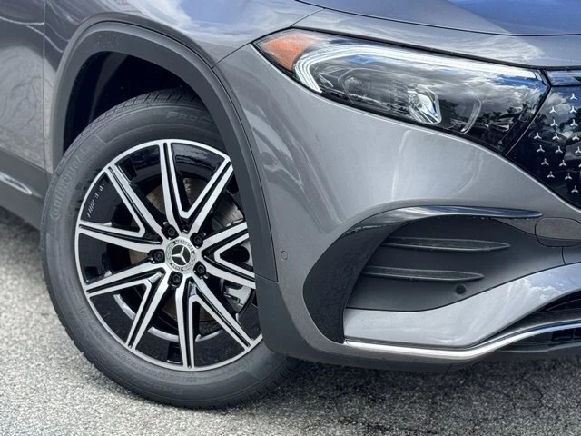 2025 Mercedes-Benz EQB - Image 4 of 12