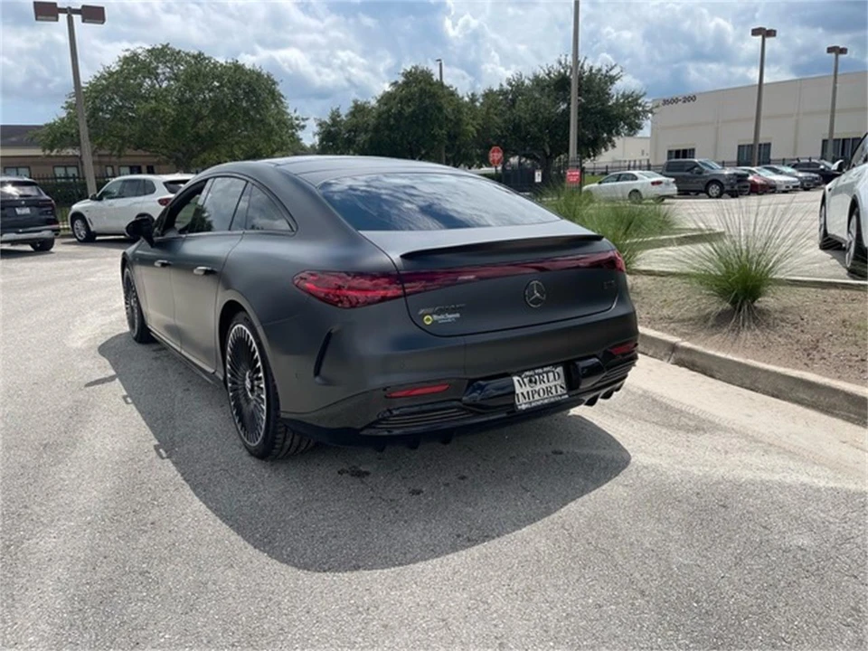 2025 Mercedes-Benz EQS - Image 3 of 4