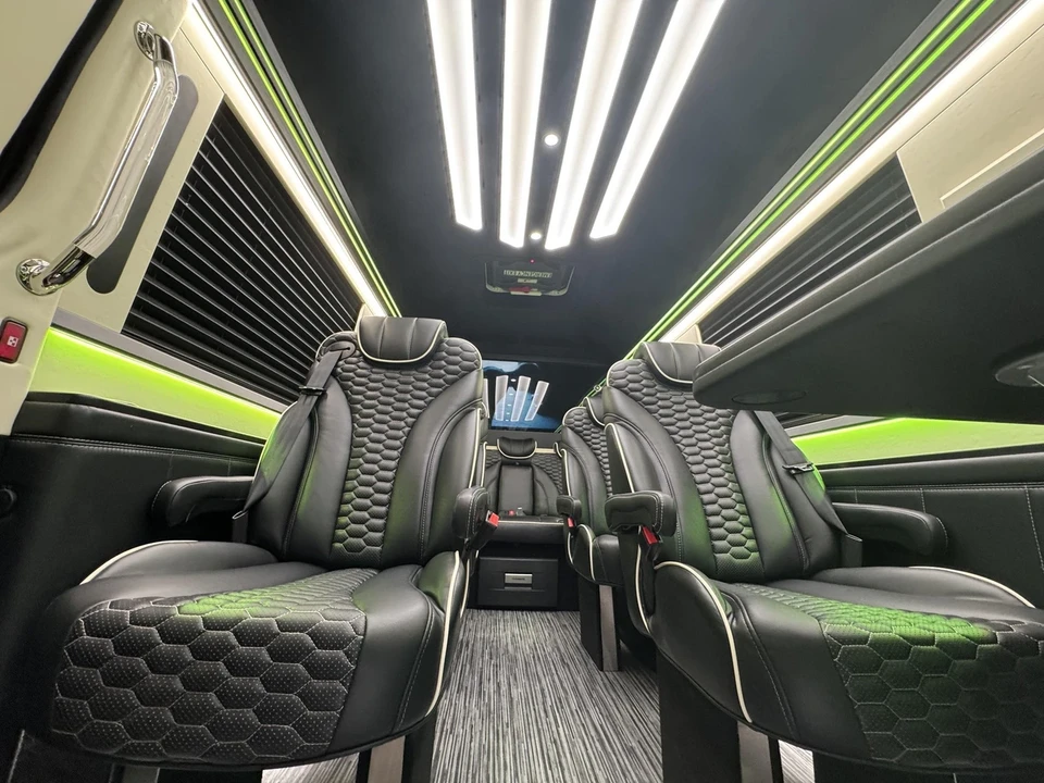 2025 Mercedes-Benz VS30 Sprinter - Image 20 of 21