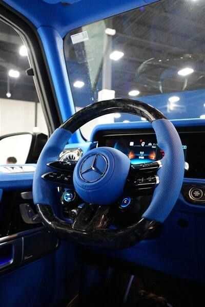 2025 Mercedes-Benz - Image 12 of 13