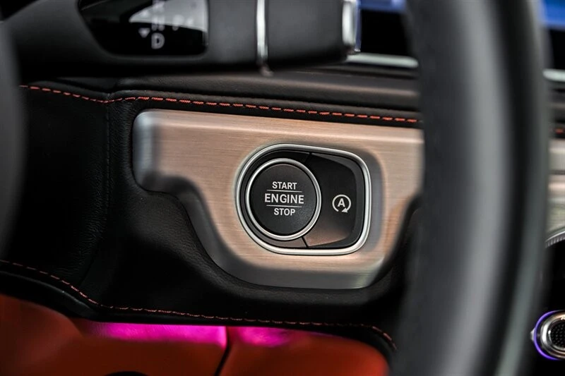 2025 Mercedes-Benz W465 G-Class - Image 25 of 31