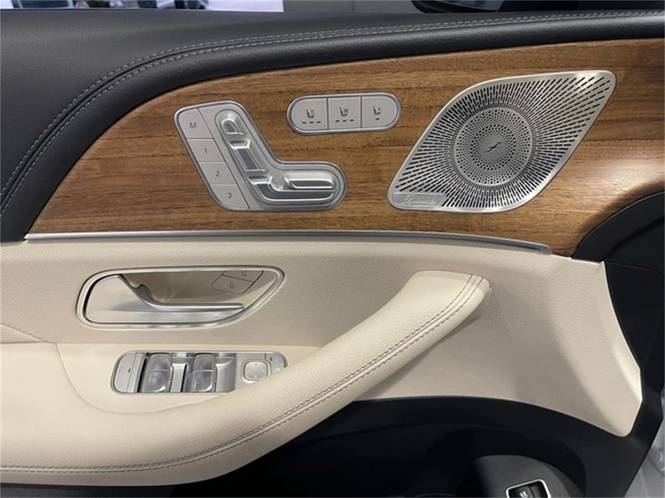 2025 Mercedes-Benz X167 GLS - Image 25 of 31