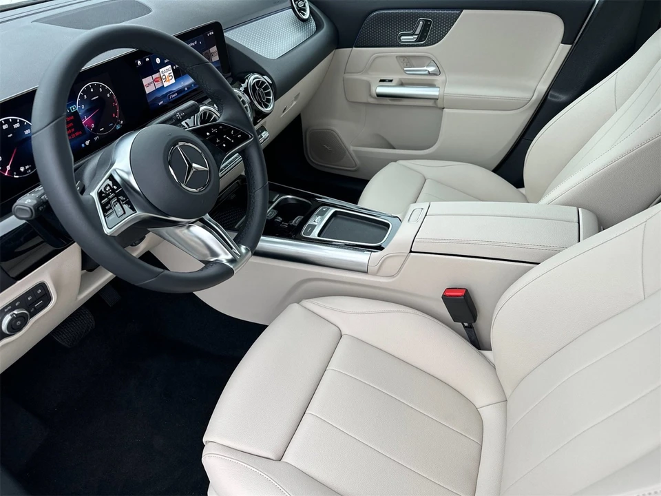 2025 Mercedes-Benz H247 GLA - Image 10 of 12