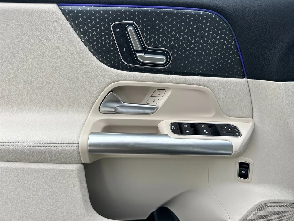 2025 Mercedes-Benz H247 GLA - Image 11 of 12