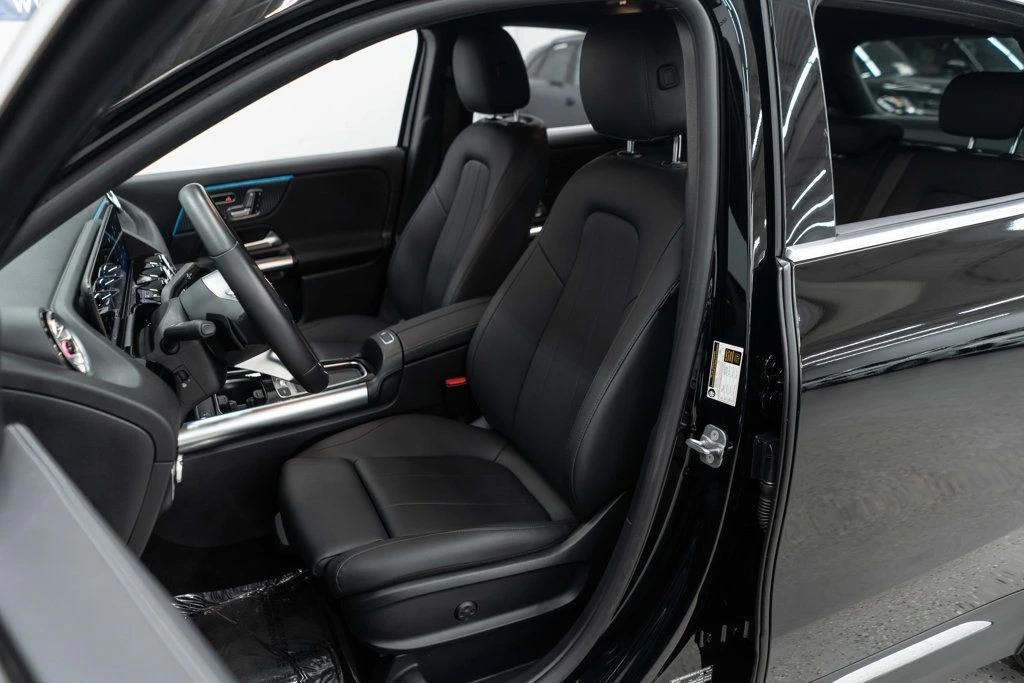 2025 Mercedes-Benz H247 GLA - Image 8 of 12
