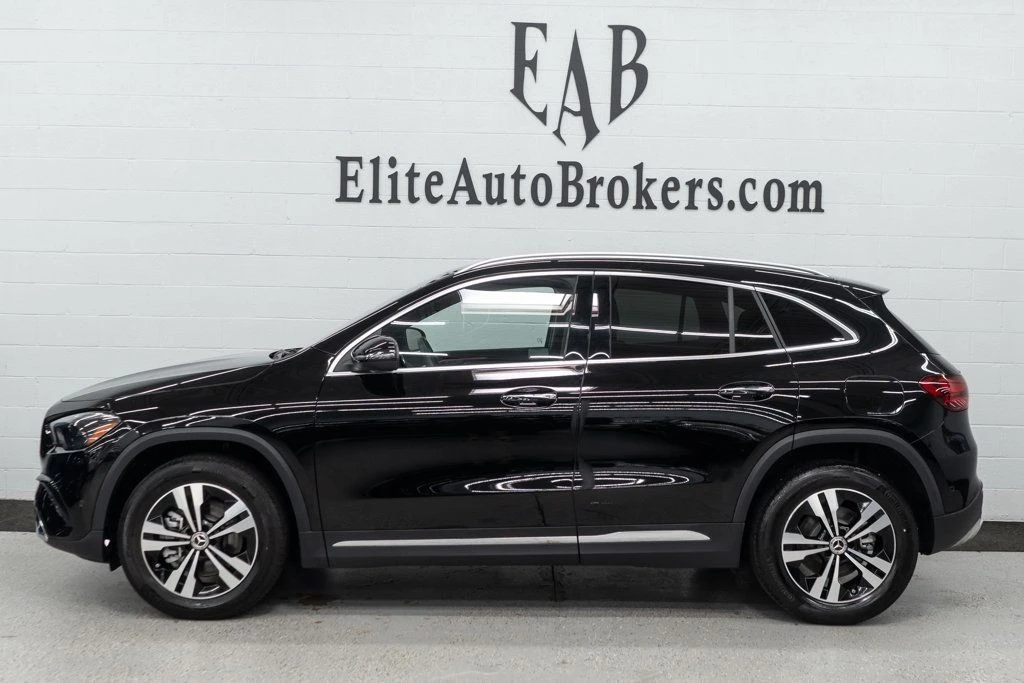 2025 Mercedes-Benz H247 GLA - Image 2 of 12