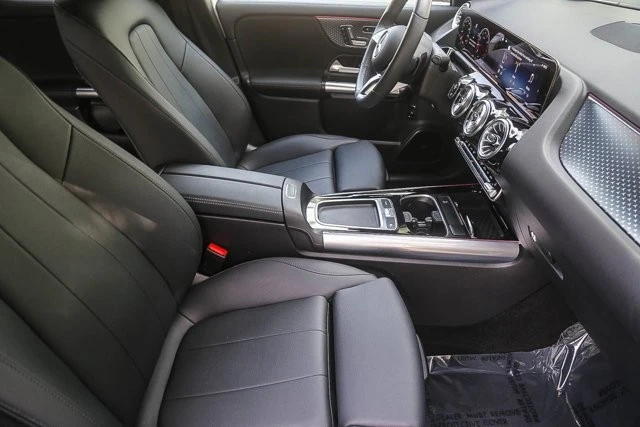 2025 Mercedes-Benz H247 GLA - Image 14 of 21